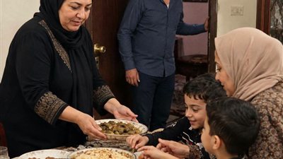 تصرفات حماتي الغريبة حكايات بسمة